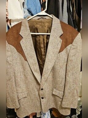 Western Cut Tweed Blazer with Brown Suede Shoulder Patches